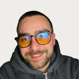 Alex Cloudstar